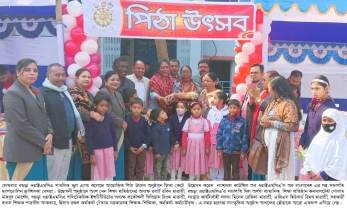 ওয়াই এমসিএ পাবলিক স্কুল এ্যান্ড কলেজের পিঠা উৎসবের আয়োজন